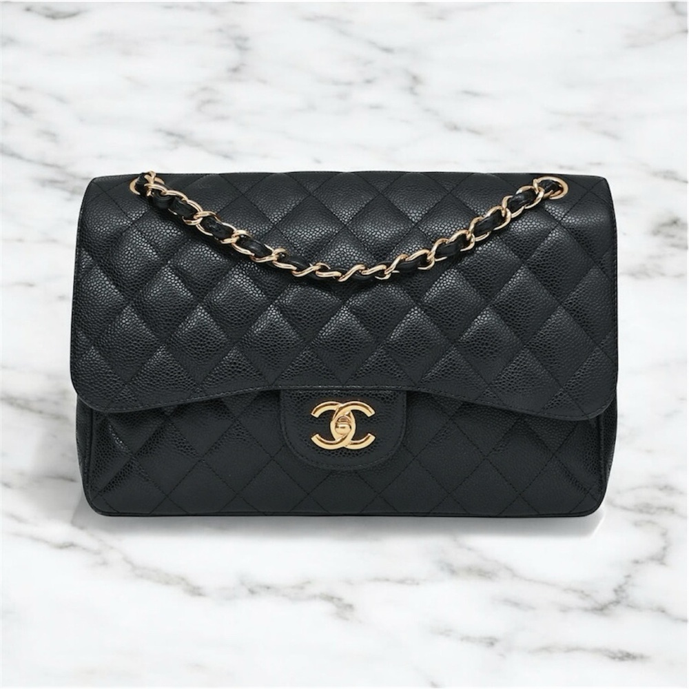 ❌SOLD❌CHANEL JUMBO CAVIAR GHW - Picture 2 of 16